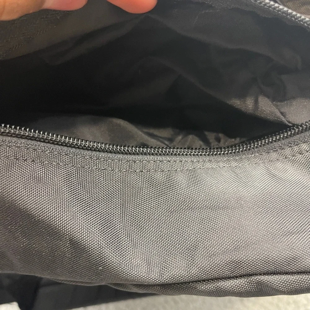 Nike F8 KAN Unisex Medium Olive Black Center Zip Backpack Vintage Y2K Techwear